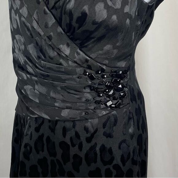 Chetta B Black Animal Print Beaded Party Event Feminine Dress NWOT Size 10 - Picture 5 of 14
